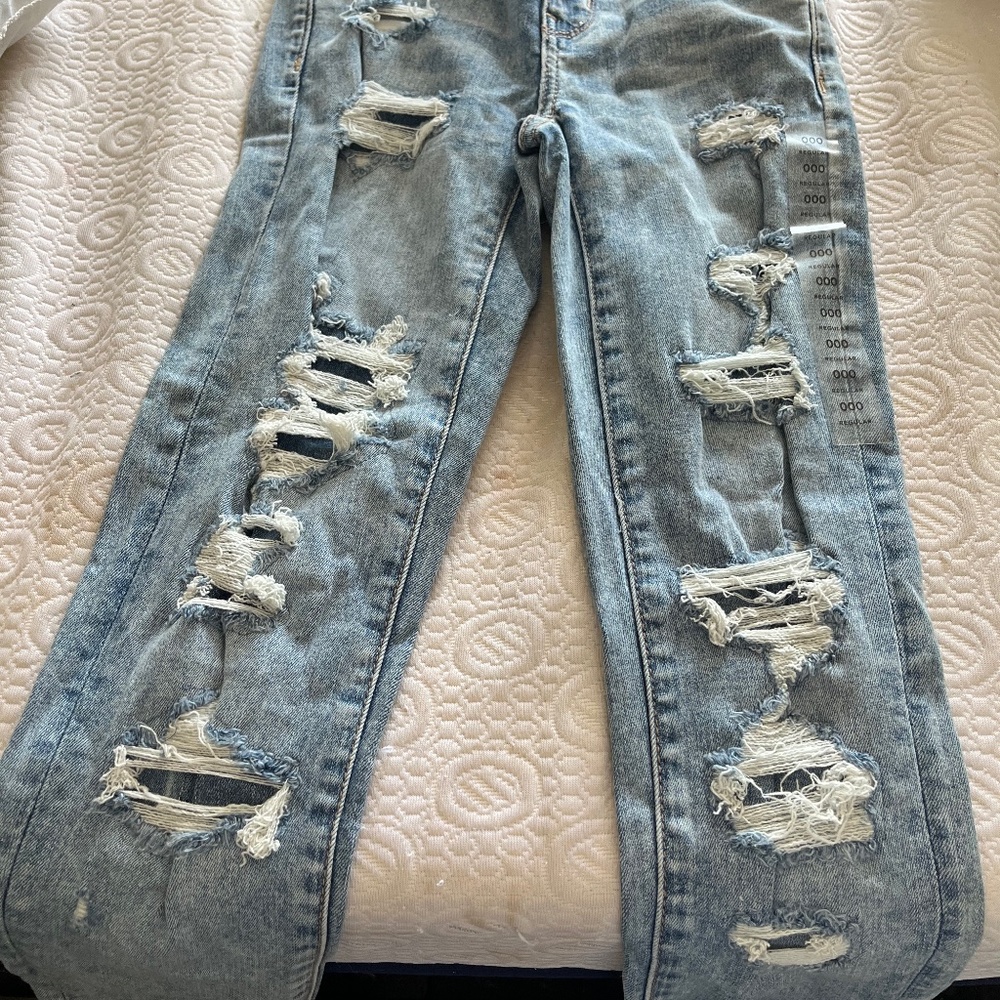 American Eagle brand new jeans